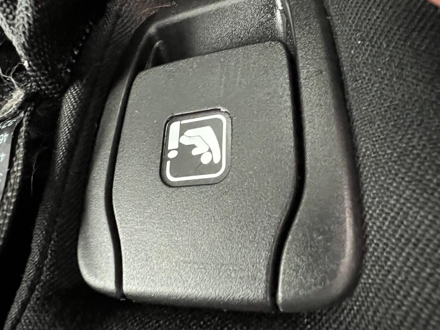 Used Vauxhall Astra 2017 for sale - 76296016: Photo 51