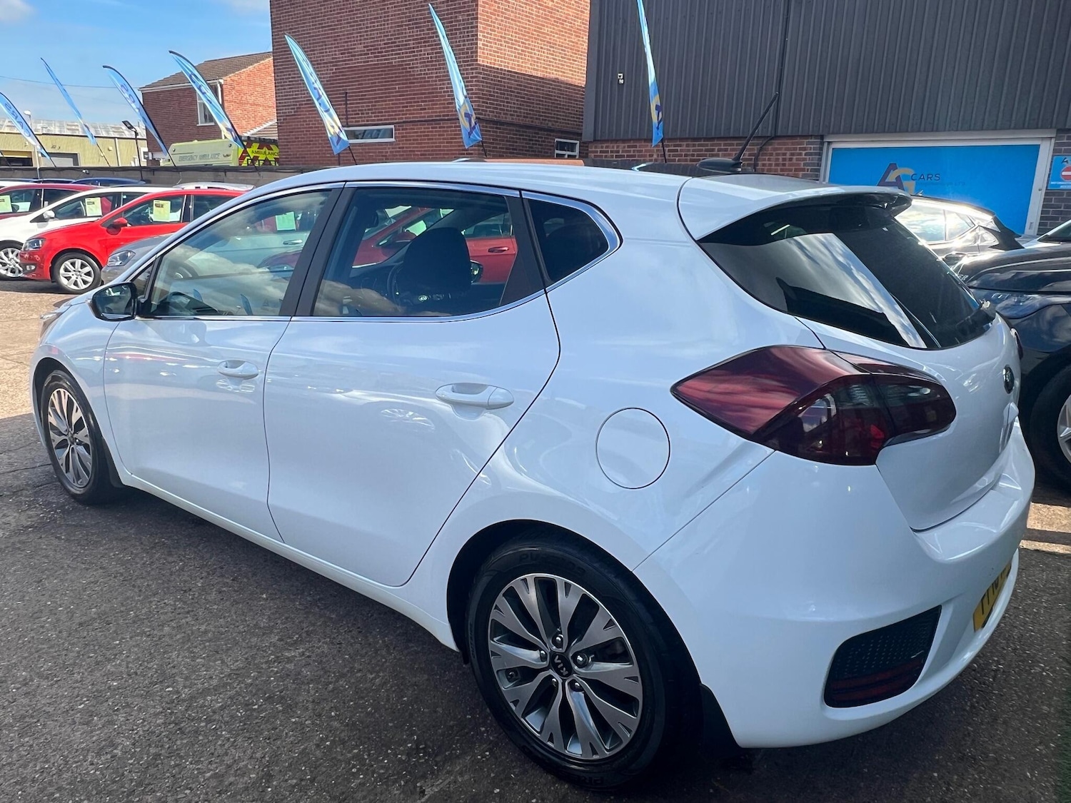 Used Kia Ceed for sale - 76099561: Photo 15