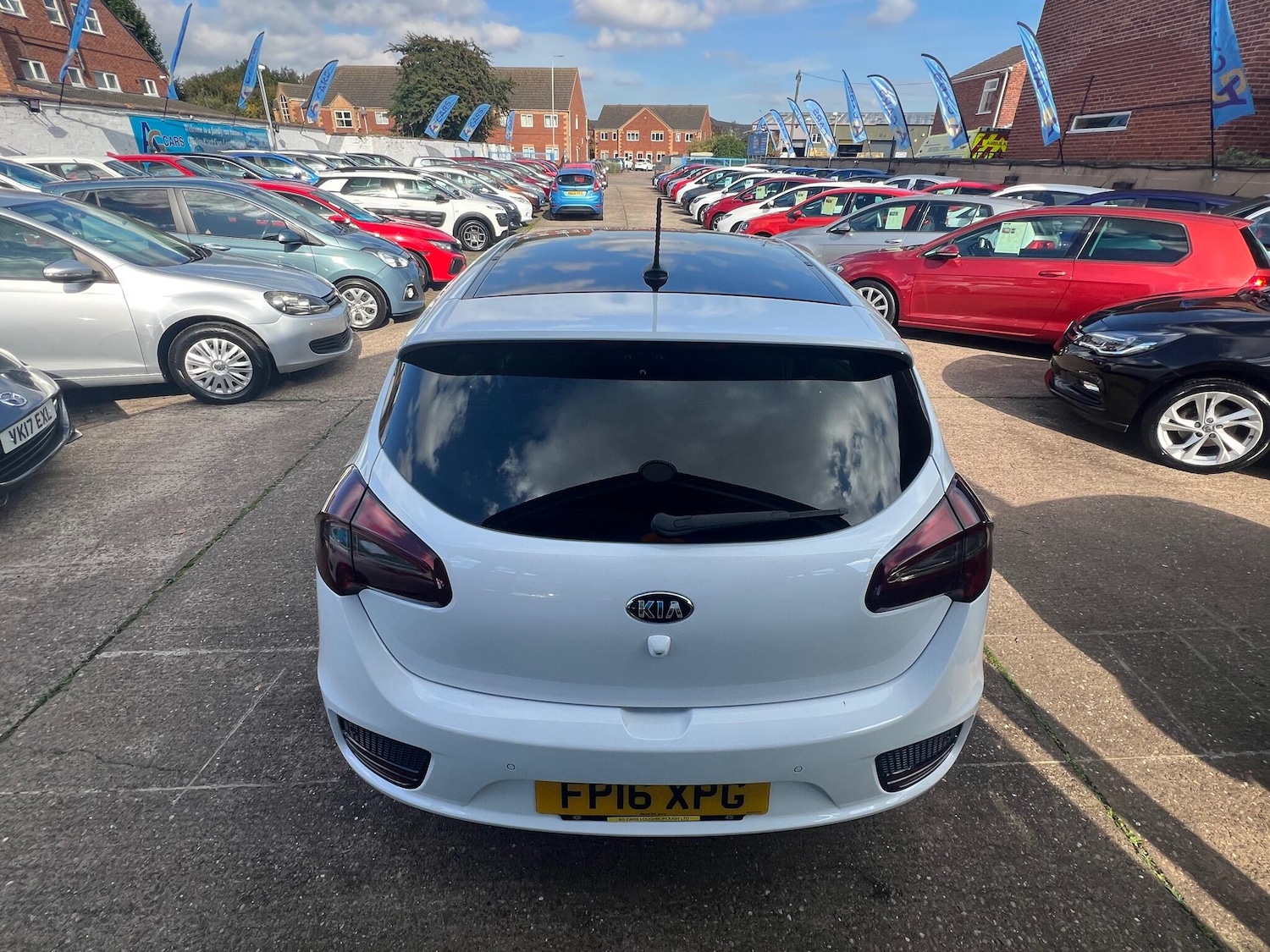Used Kia Ceed for sale - 76099561: Photo 17