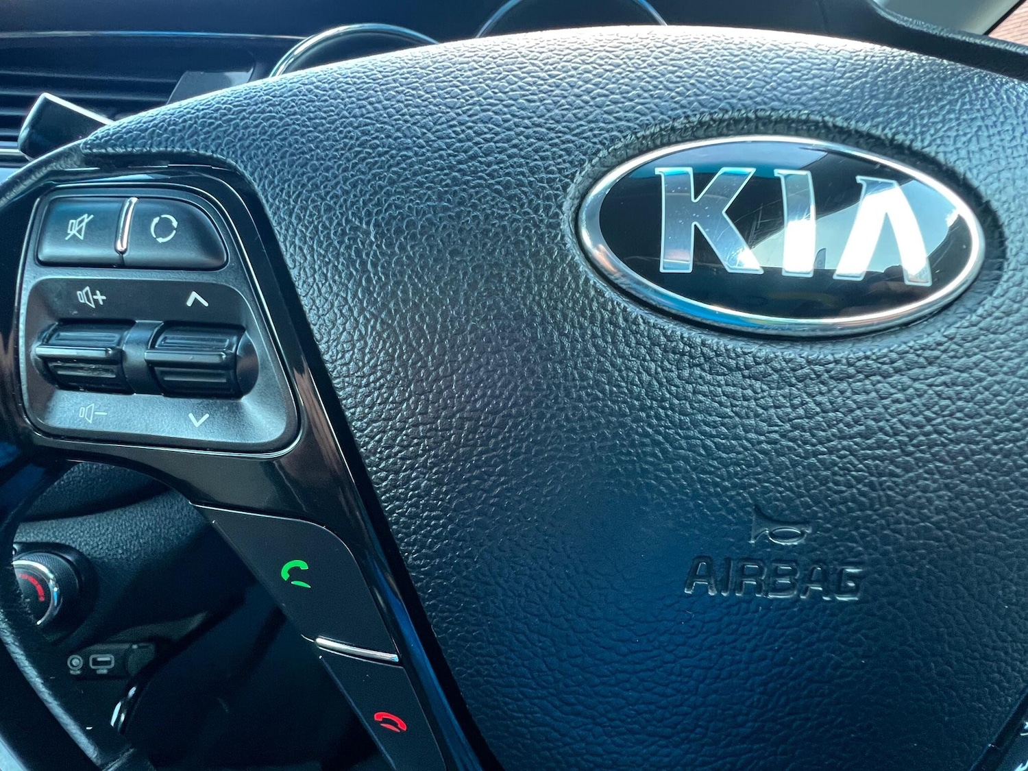 Used Kia Ceed for sale - 76099561: Photo 26