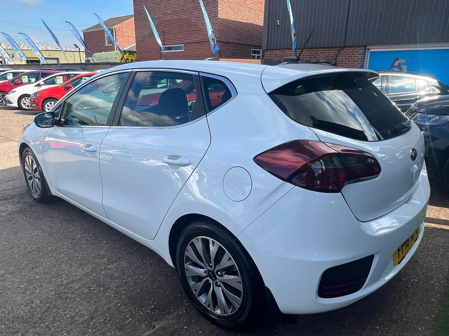 Used Kia Ceed for sale - 76099561: Photo 47