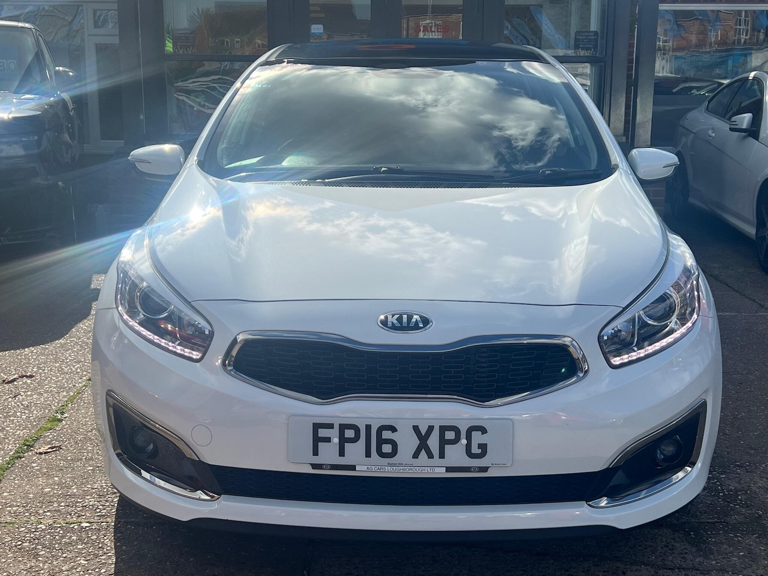 Used Kia Ceed for sale - 76099561: Photo 8
