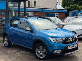 Used Dacia Sandero Stepway 2017 for sale - 78810150: Photo