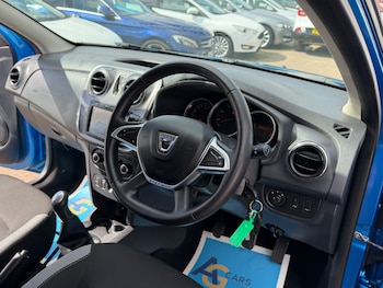 Used Dacia Sandero Stepway 2017 for sale - 78810150: Photo