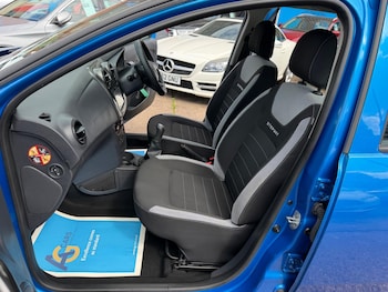 Used Dacia Sandero Stepway 2017 for sale - 78810150: Photo