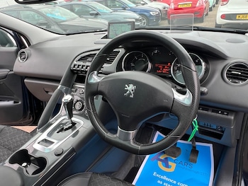 Used Peugeot 3008 2015 for sale - 75789444: Photo