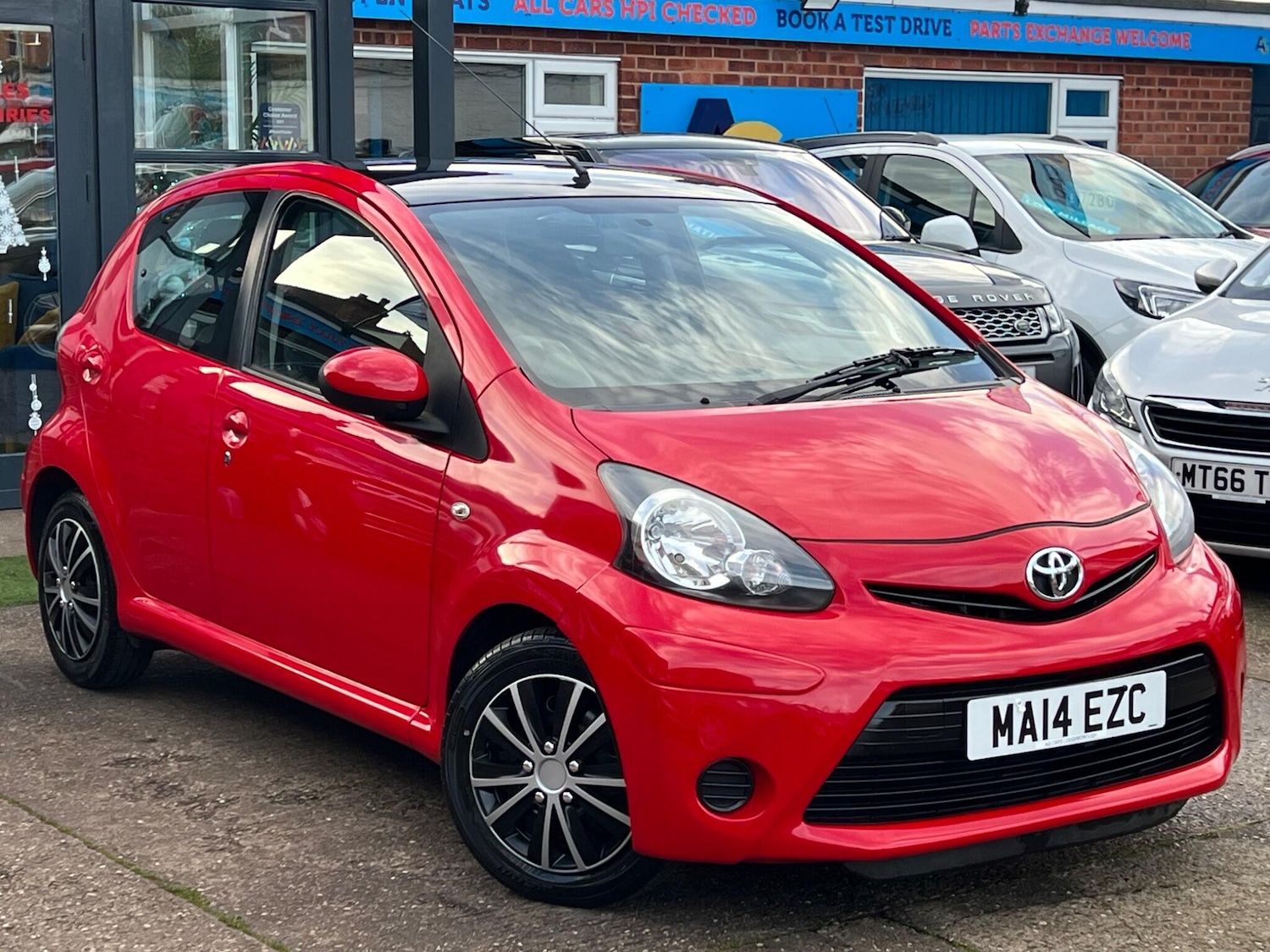 Used Toyota AYGO 2014 for sale - 76832333: Photo 13
