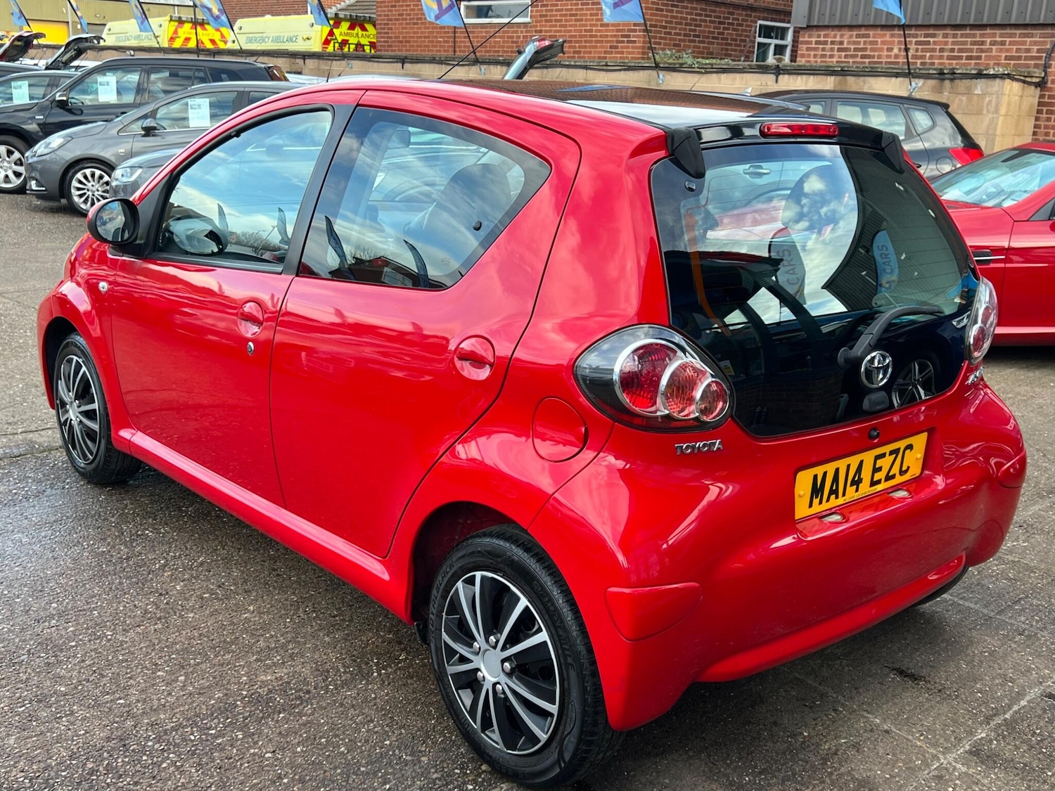 Used Toyota AYGO 2014 for sale - 76832333: Photo 43