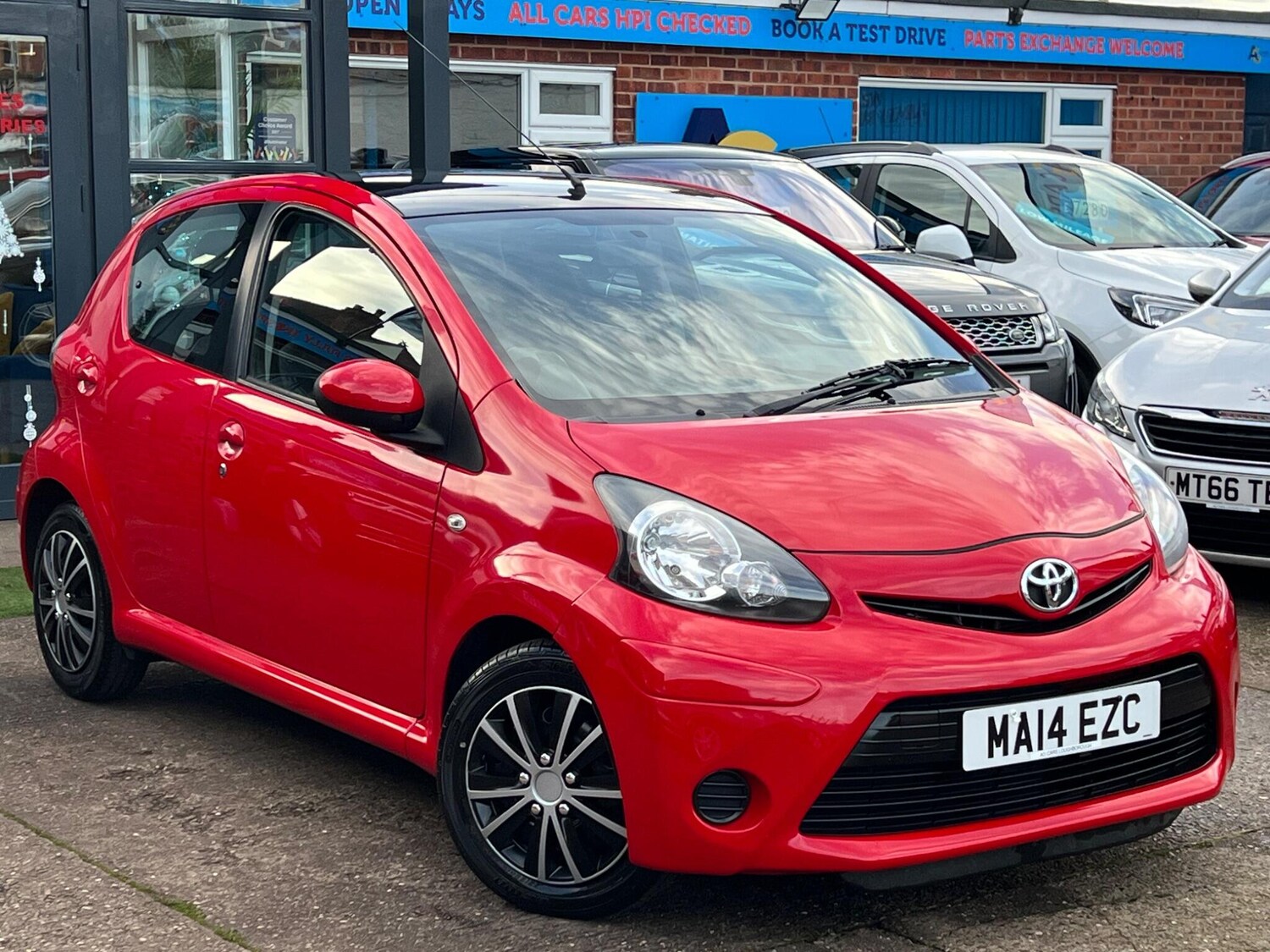 Used Toyota AYGO 2014 for sale - 76832333: Photo 44