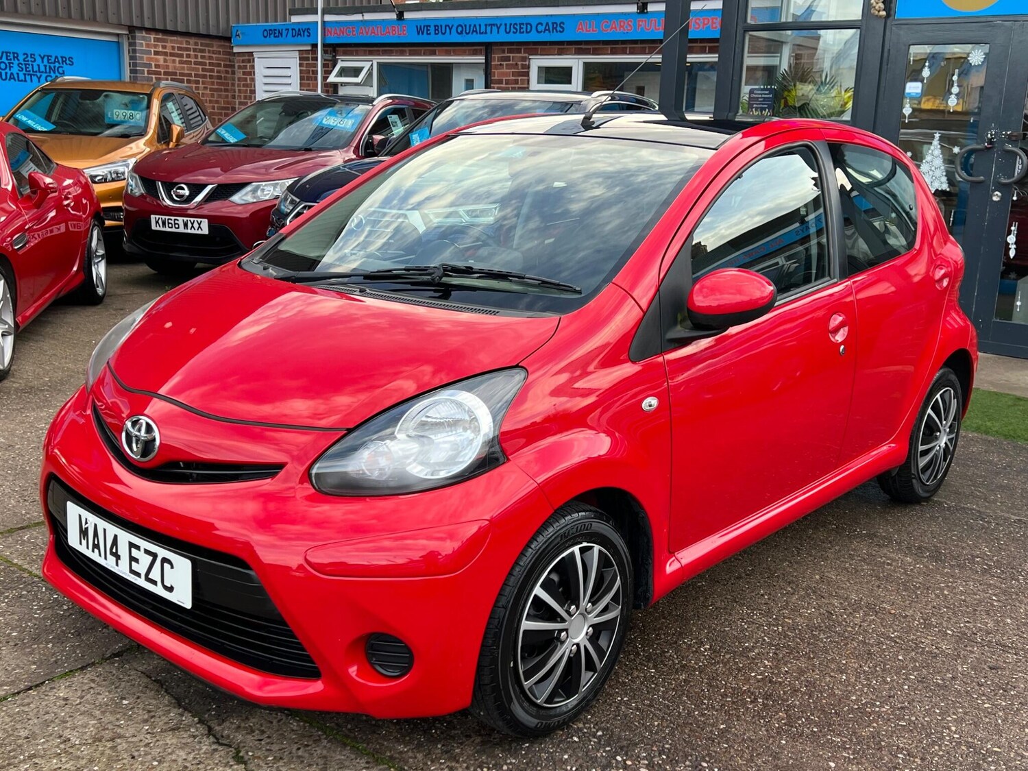 Used Toyota AYGO 2014 for sale - 76832333: Photo 49