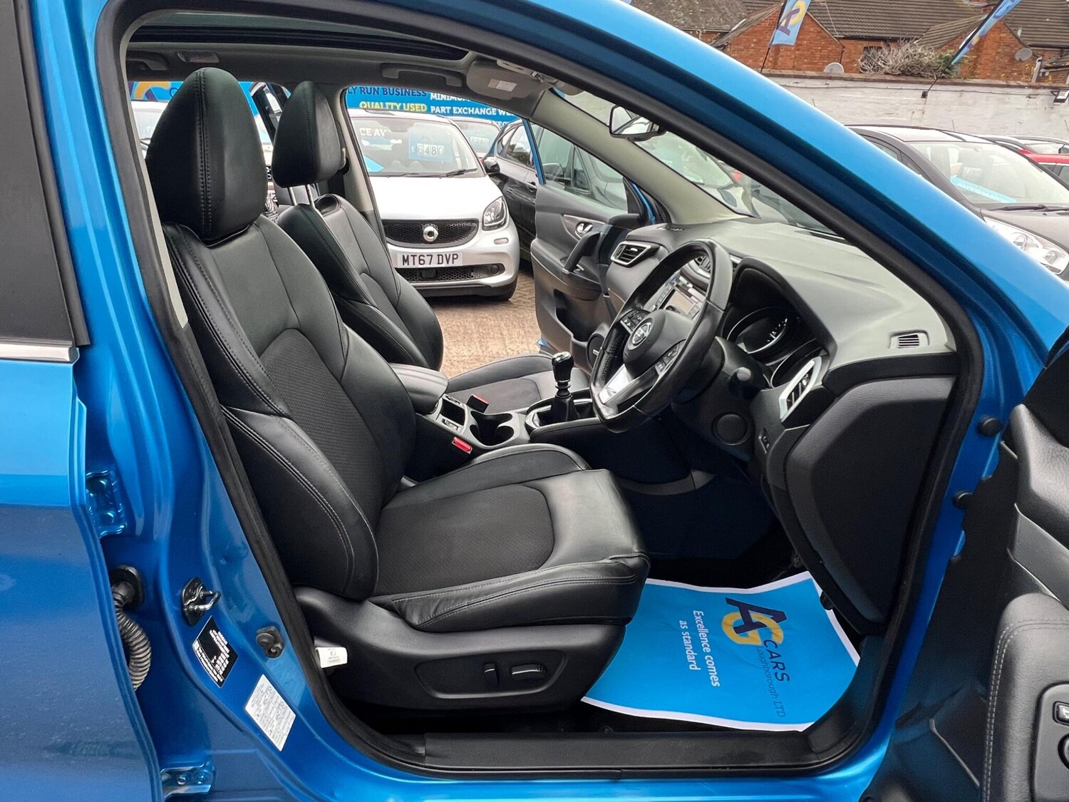 Used Nissan Qashqai 2017 for sale - 76380584: Photo 33