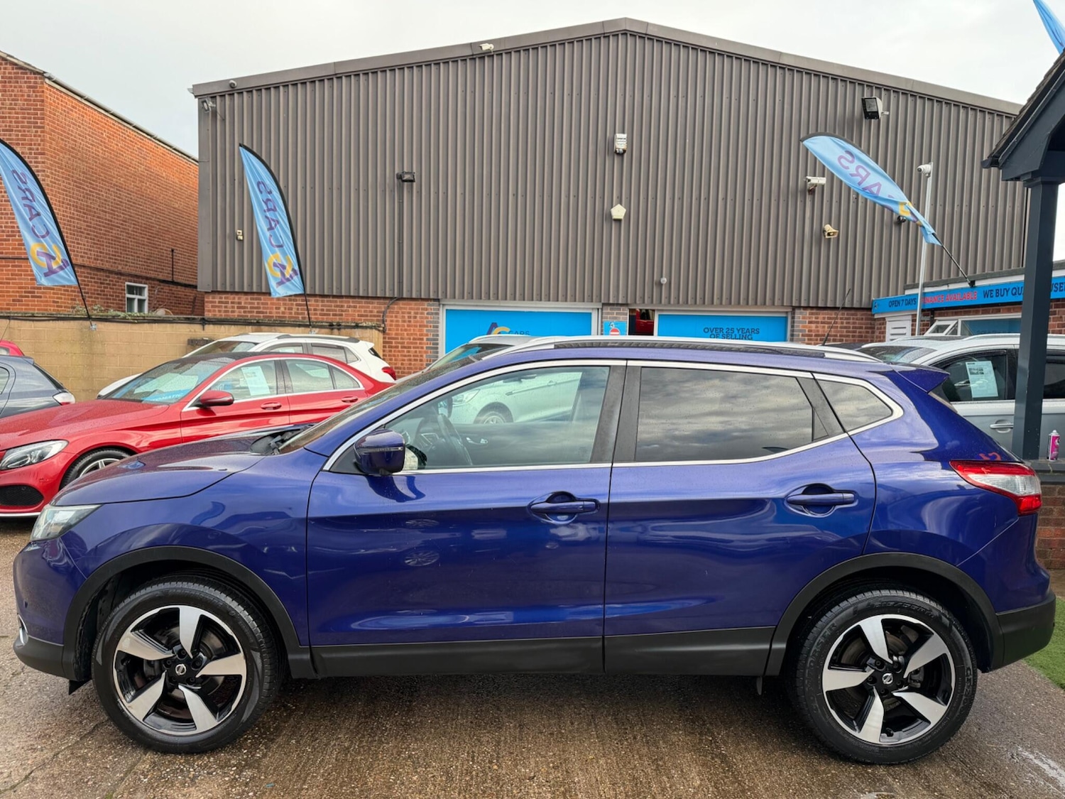 Used Nissan Qashqai 2017 for sale - 77119849: Photo 48