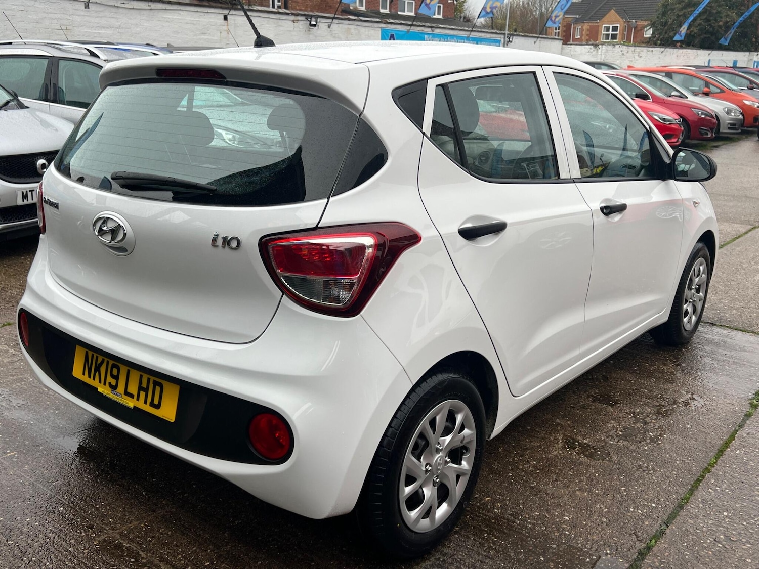 Used Hyundai i10 2019 for sale - 76433317: Photo 15