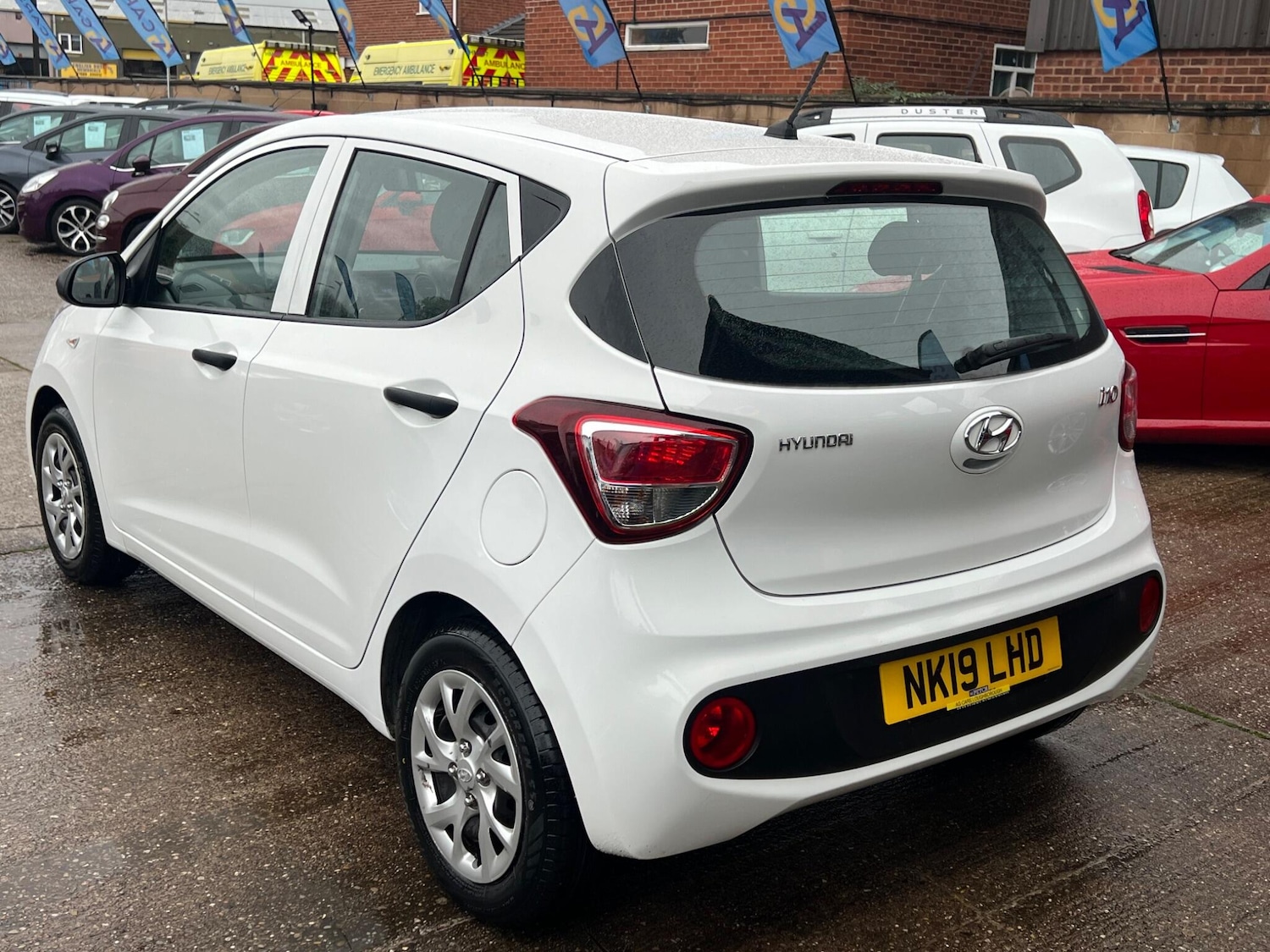 Used Hyundai i10 2019 for sale - 76433317: Photo 16