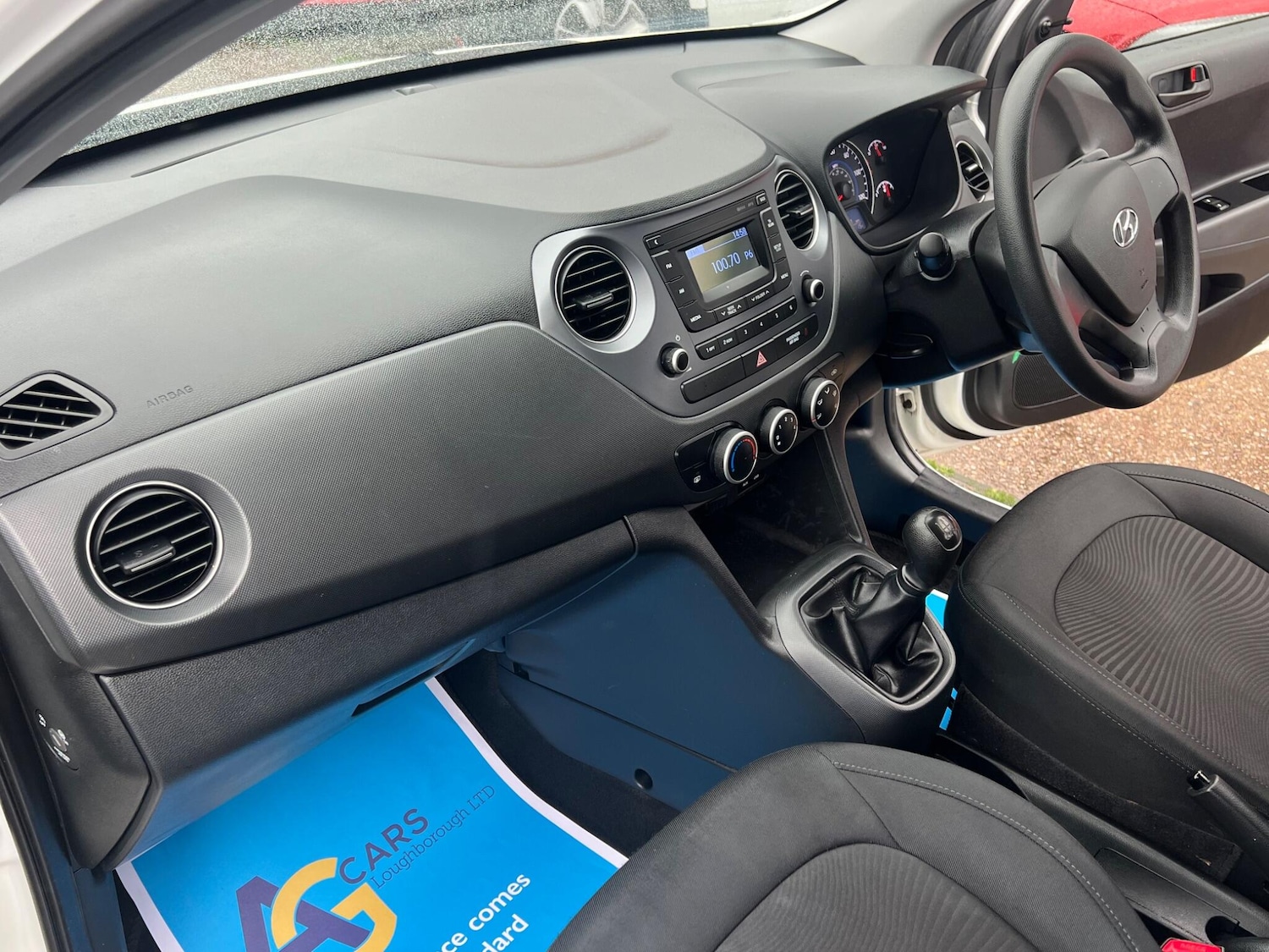 Used Hyundai i10 2019 for sale - 76433317: Photo 29