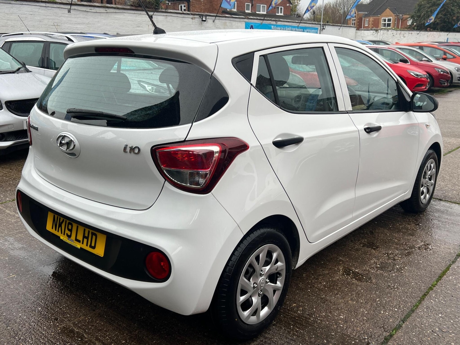 Used Hyundai i10 2019 for sale - 76433317: Photo 46