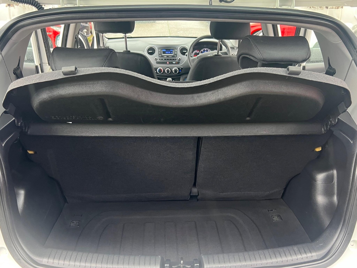 Used Hyundai i10 2019 for sale - 76433317: Photo 51