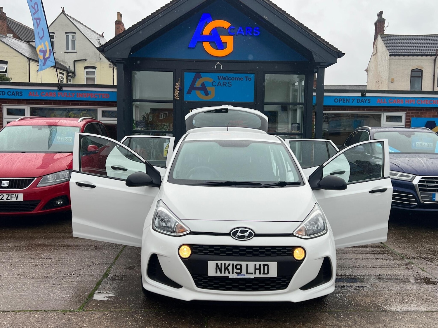Used Hyundai i10 2019 for sale - 76433317: Photo 53