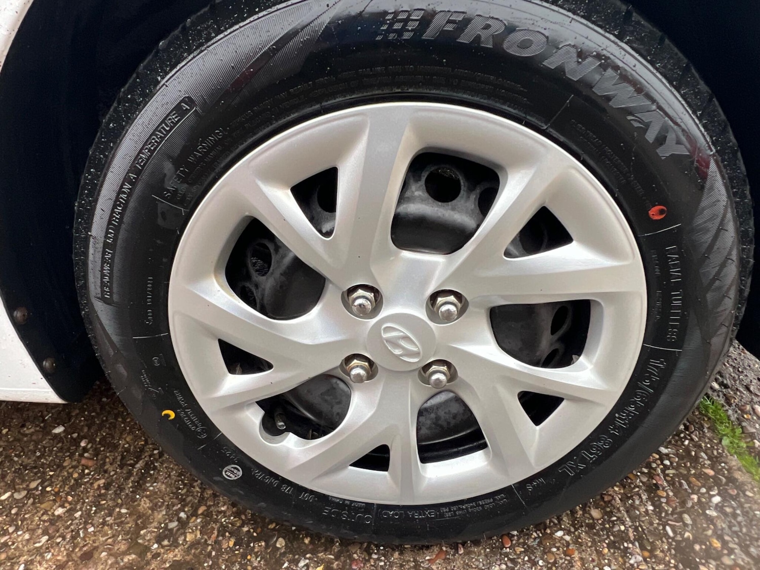 Used Hyundai i10 2019 for sale - 76433317: Photo 56