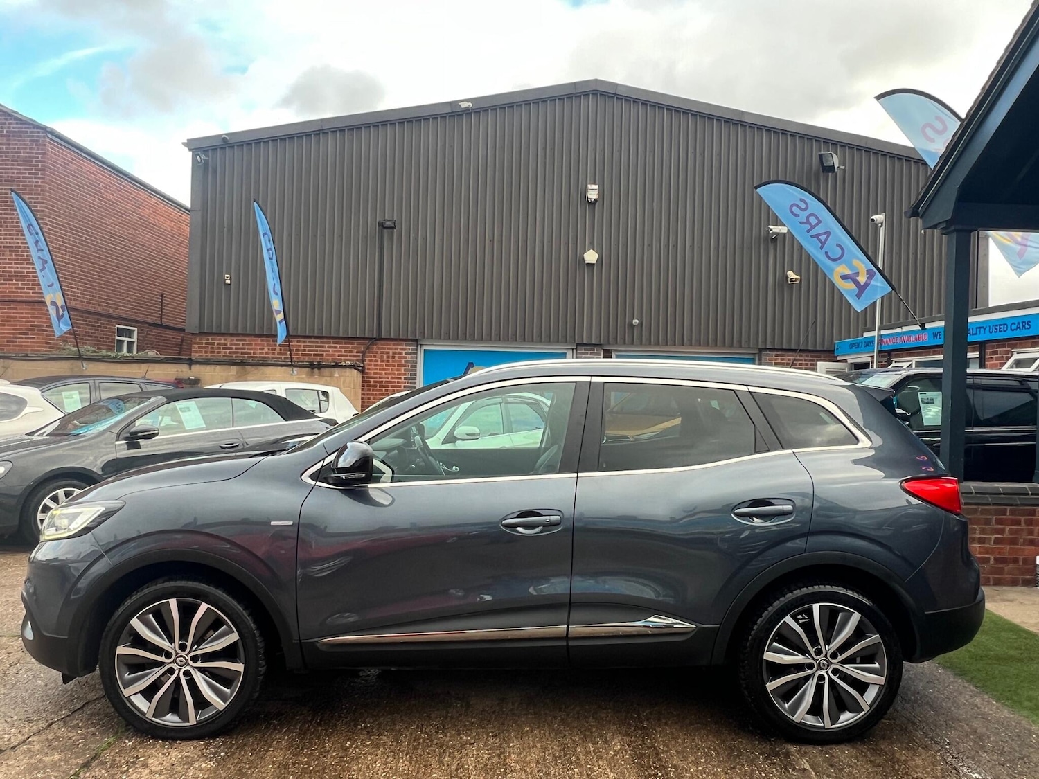 Used Renault Kadjar 2016 for sale - 76499591: Photo 9