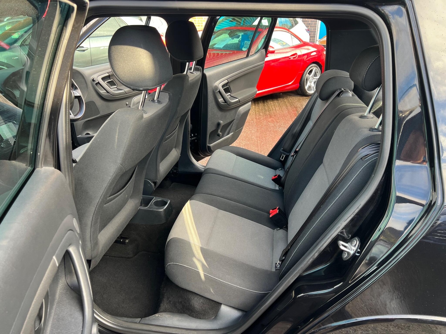 Used Skoda Fabia 2013 for sale - 76735145: Photo 5