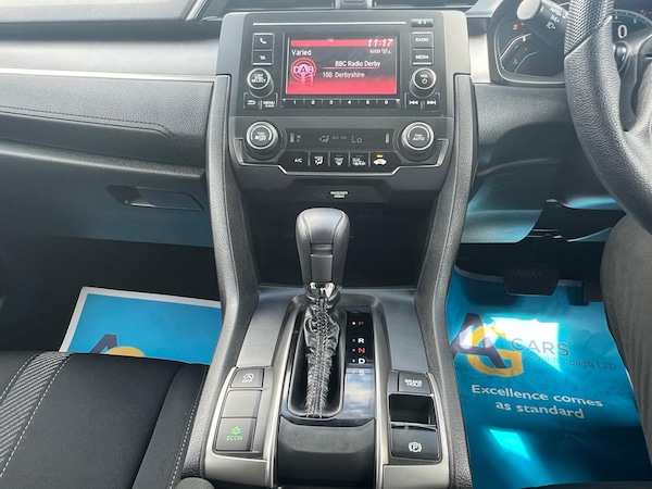 Used Honda Civic 2017 for sale - 75707664: Photo 21