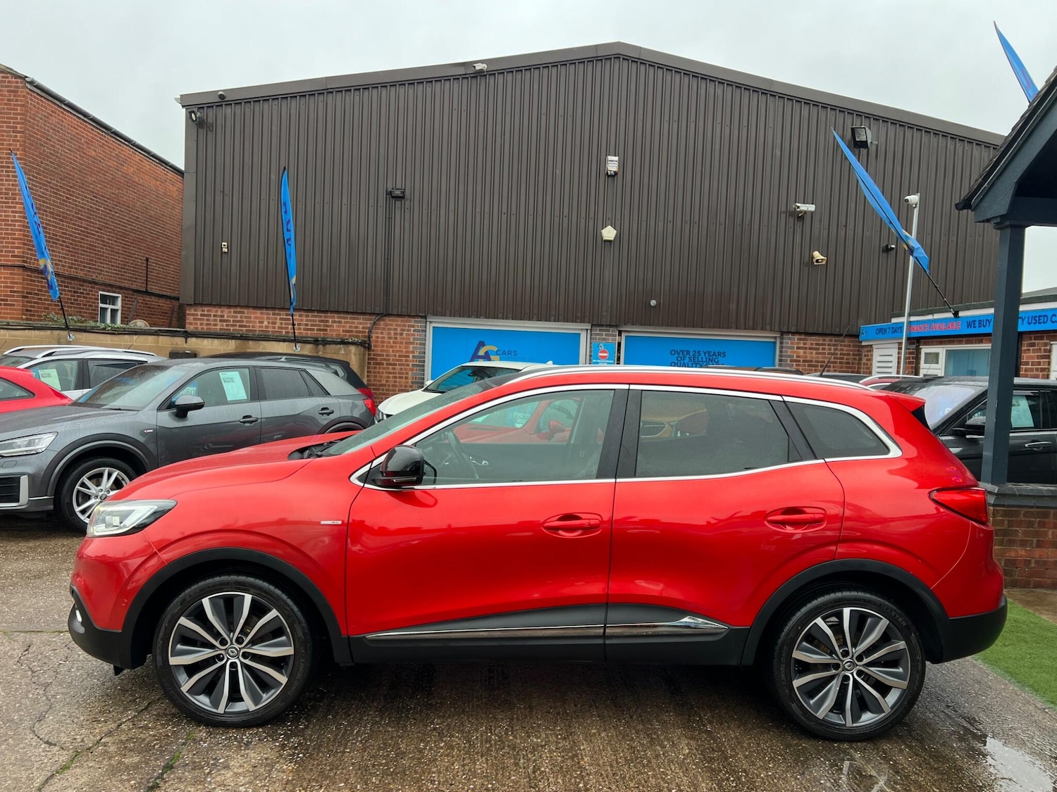 Used Renault Kadjar 2017 for sale - 77237985: Photo 10