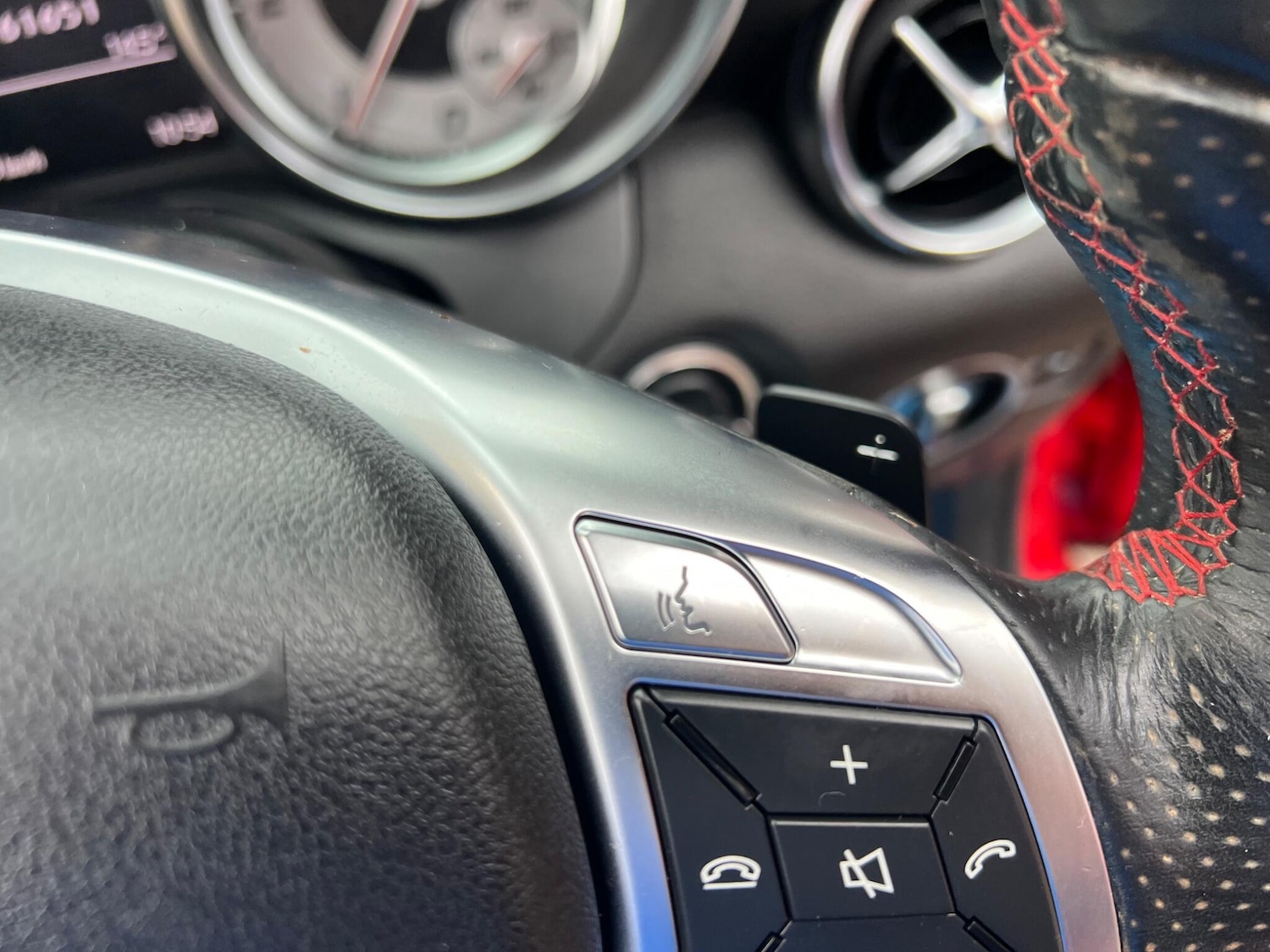 Used Mercedes-Benz SLK 2013 for sale - 76992489: Photo 30