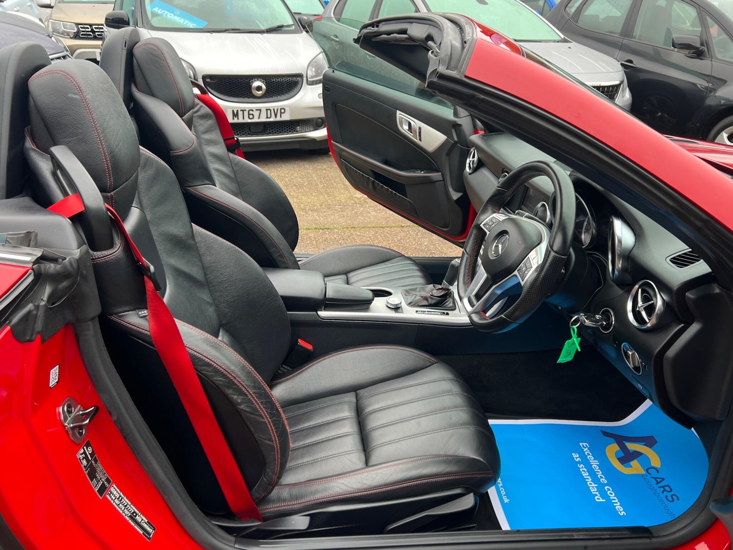 Used Mercedes-Benz SLK 2013 for sale - 76992489: Photo 31