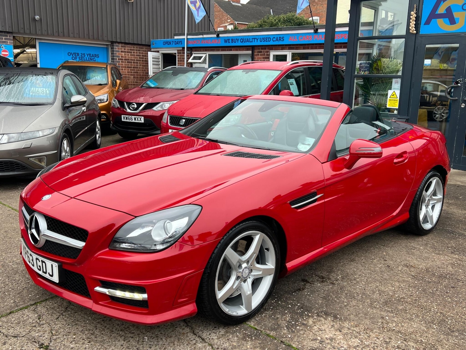 Used Mercedes-Benz SLK 2013 for sale - 76992489: Photo 69