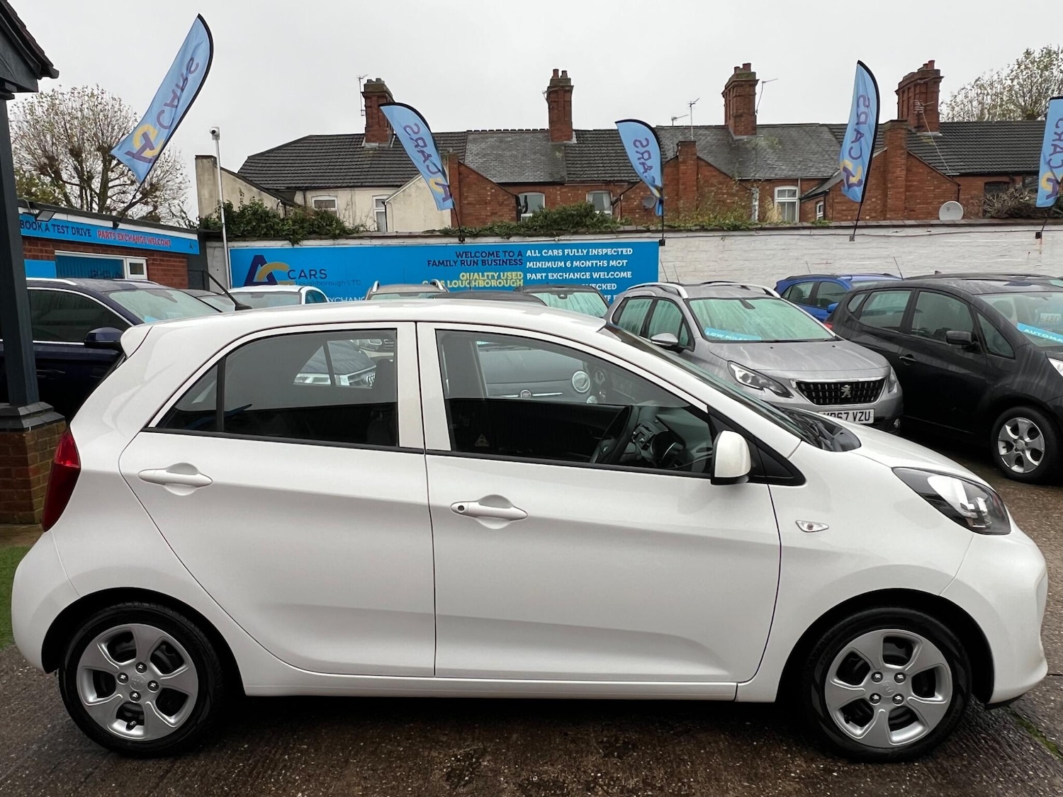 Used Kia Picanto 2016 for sale - 76585062: Photo 36