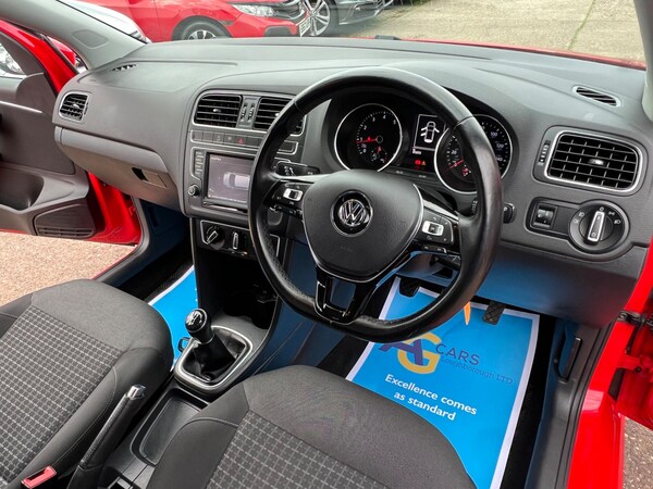 Used Volkswagen Polo 2016 for sale - 76059954: Photo 3