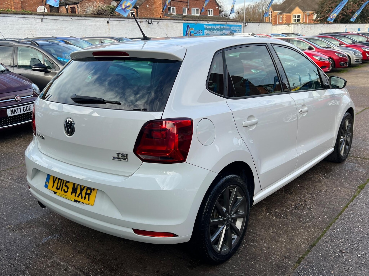 Used Volkswagen Polo 2015 for sale - 76786456: Photo 10