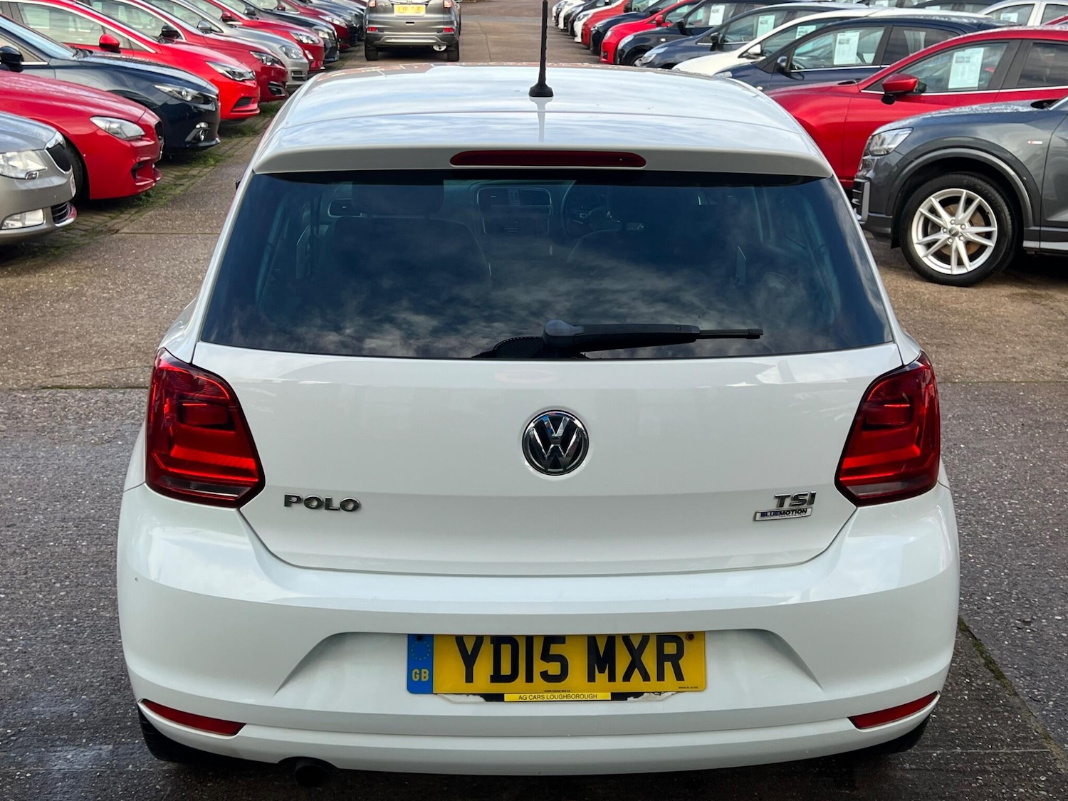 Used Volkswagen Polo 2015 for sale - 76786456: Photo 12