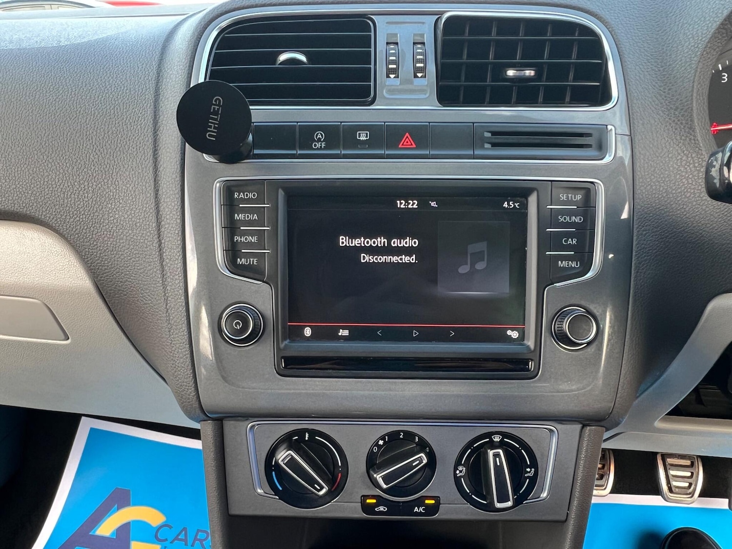 Used Volkswagen Polo 2015 for sale - 76786456: Photo 24