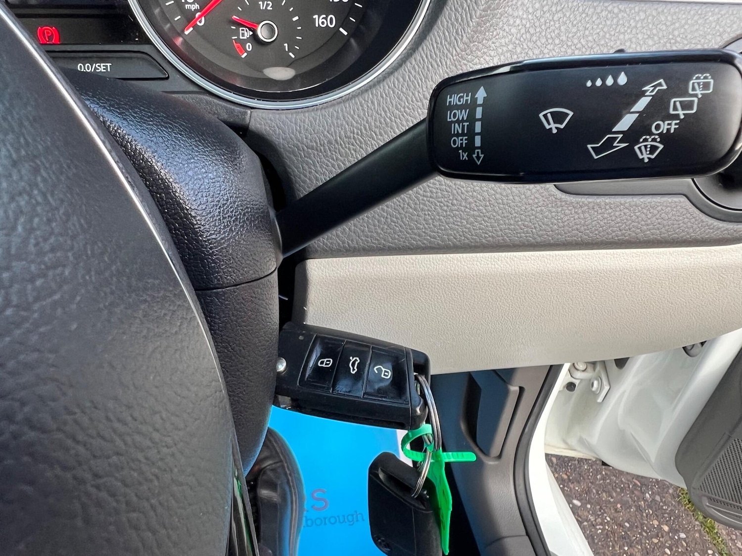 Used Volkswagen Polo 2015 for sale - 76786456: Photo 26