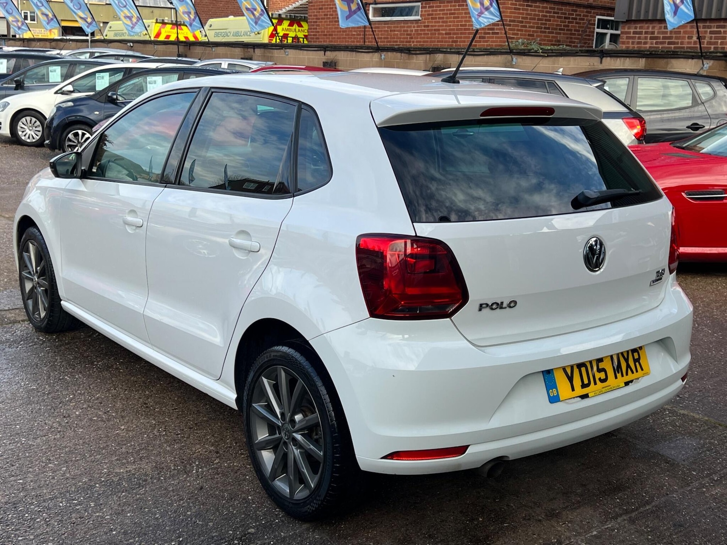 Used Volkswagen Polo 2015 for sale - 76786456: Photo 41