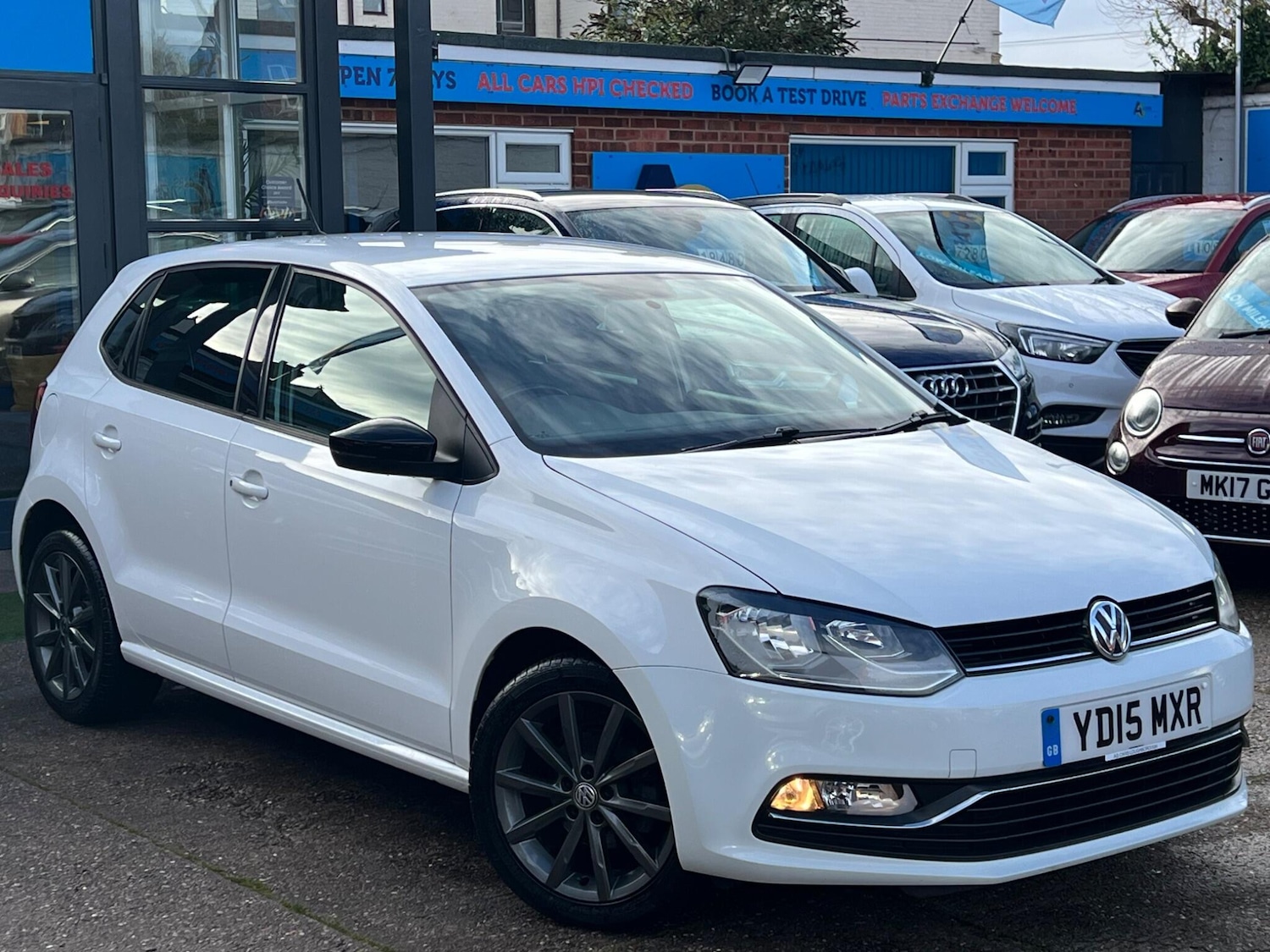 Used Volkswagen Polo 2015 for sale - 76786456: Photo 45