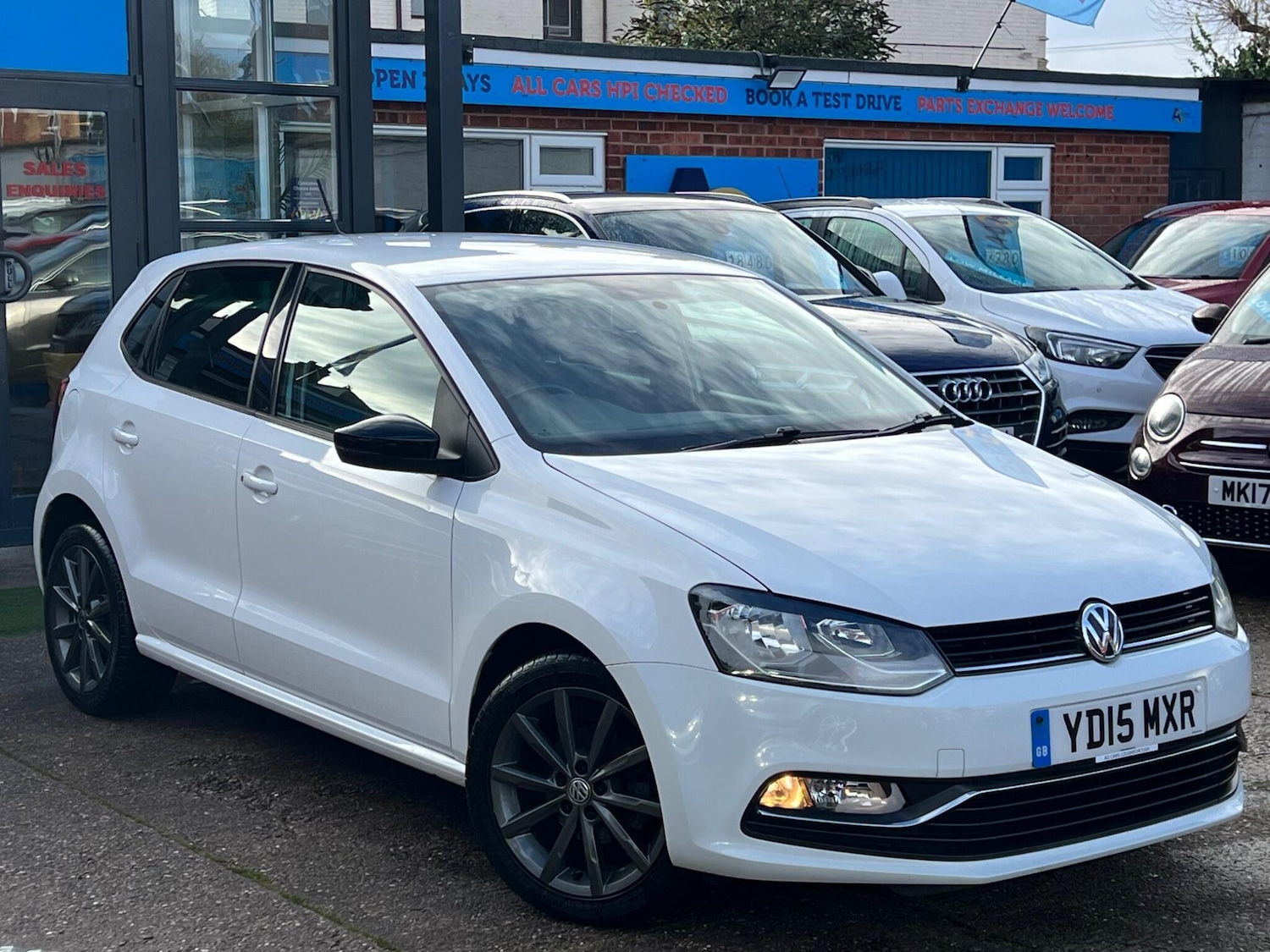 Used Volkswagen Polo 2015 for sale - 76786456: Photo 54