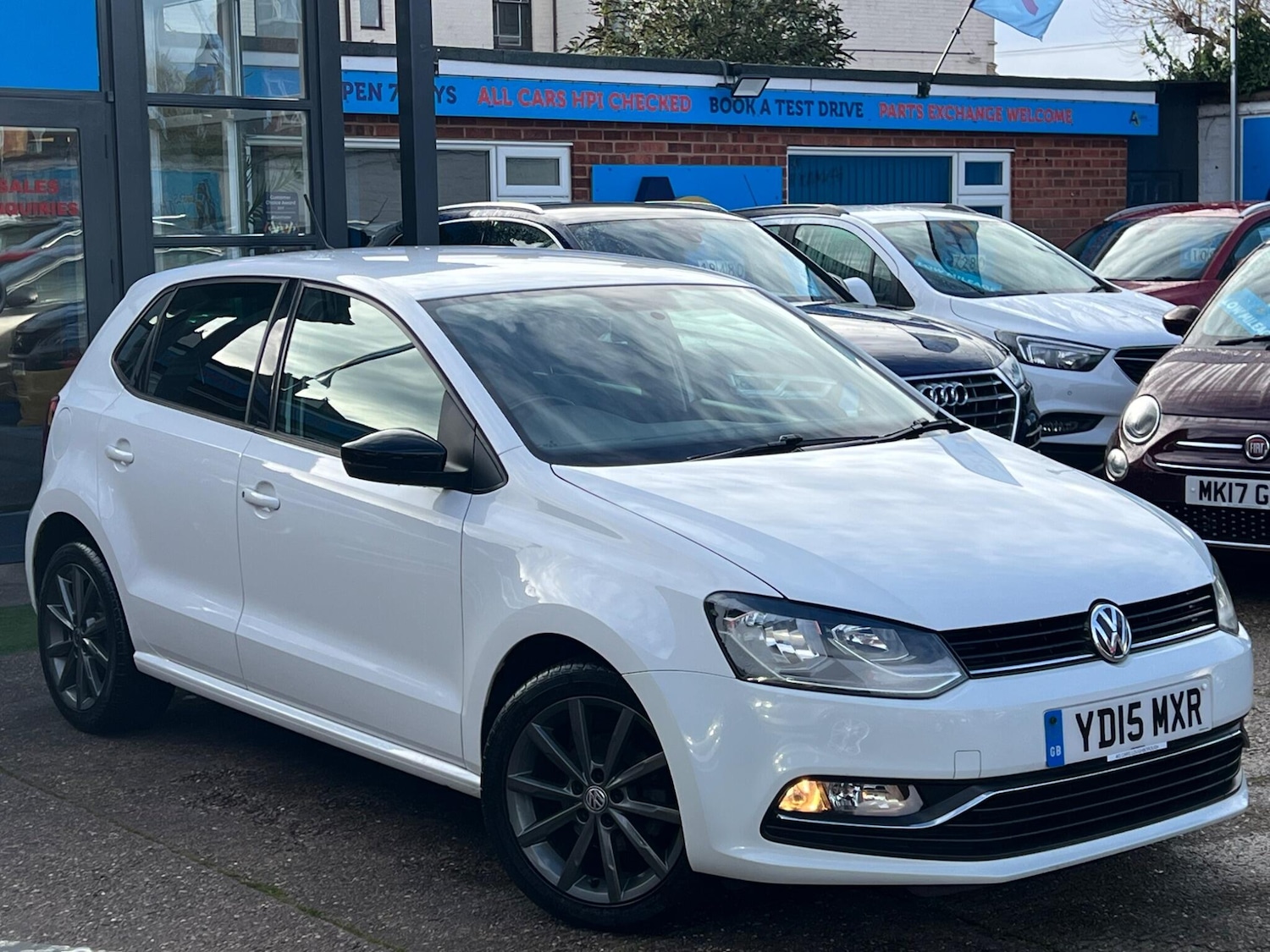 Used Volkswagen Polo 2015 for sale - 76786456: Photo 55