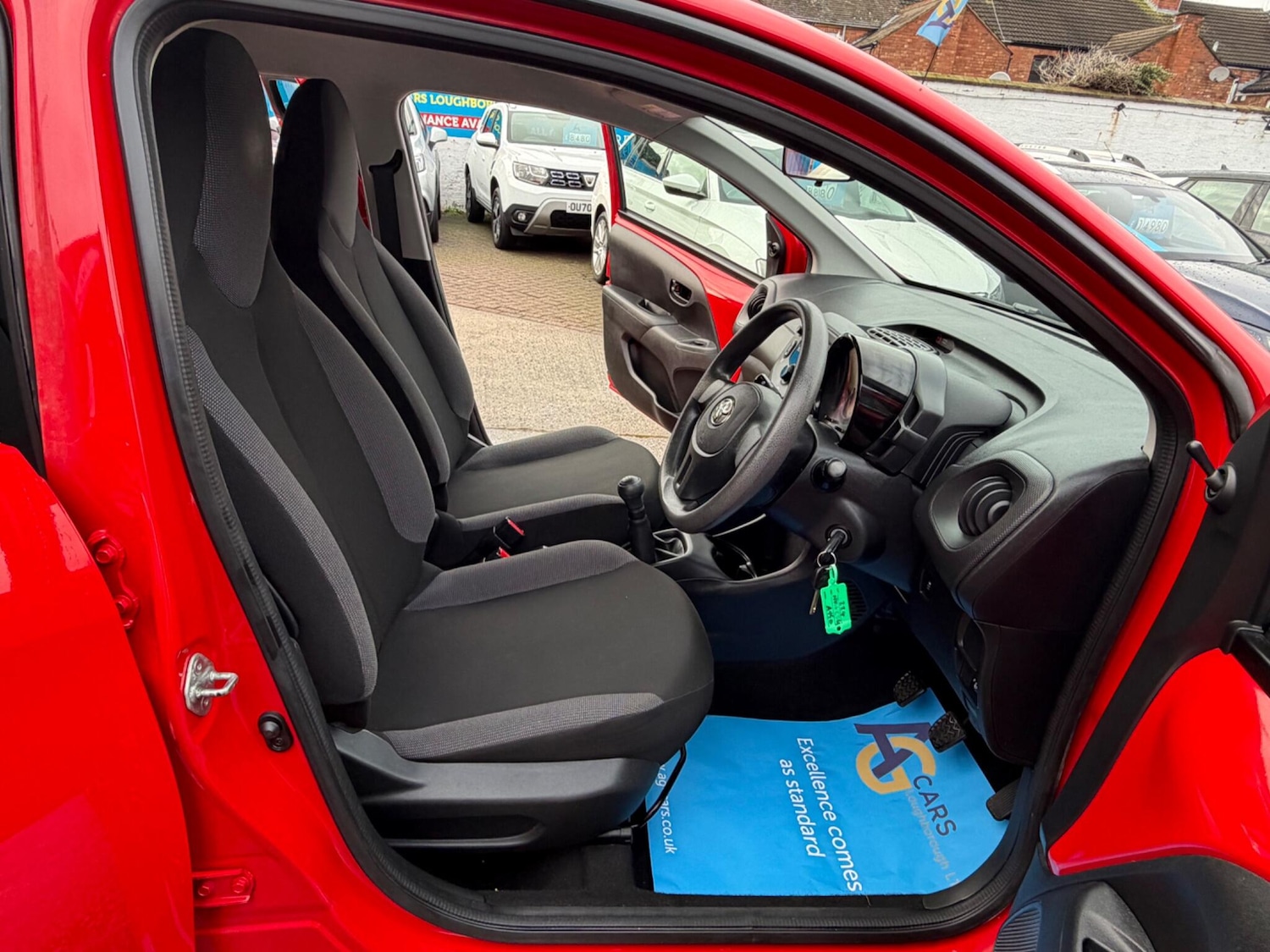 Used Toyota AYGO 2017 for sale - 77396597: Photo 29