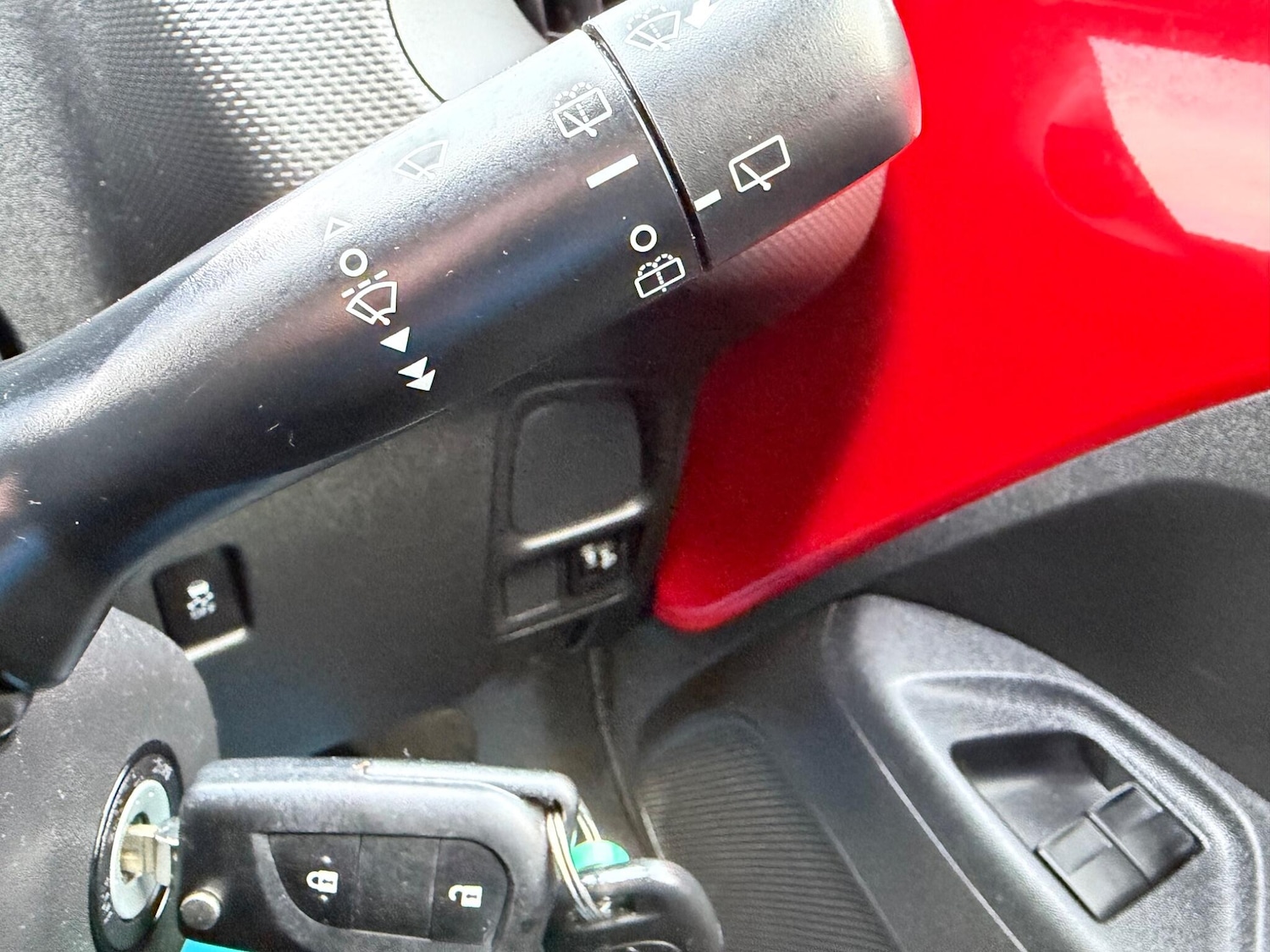 Used Toyota AYGO 2017 for sale - 77396597: Photo 42