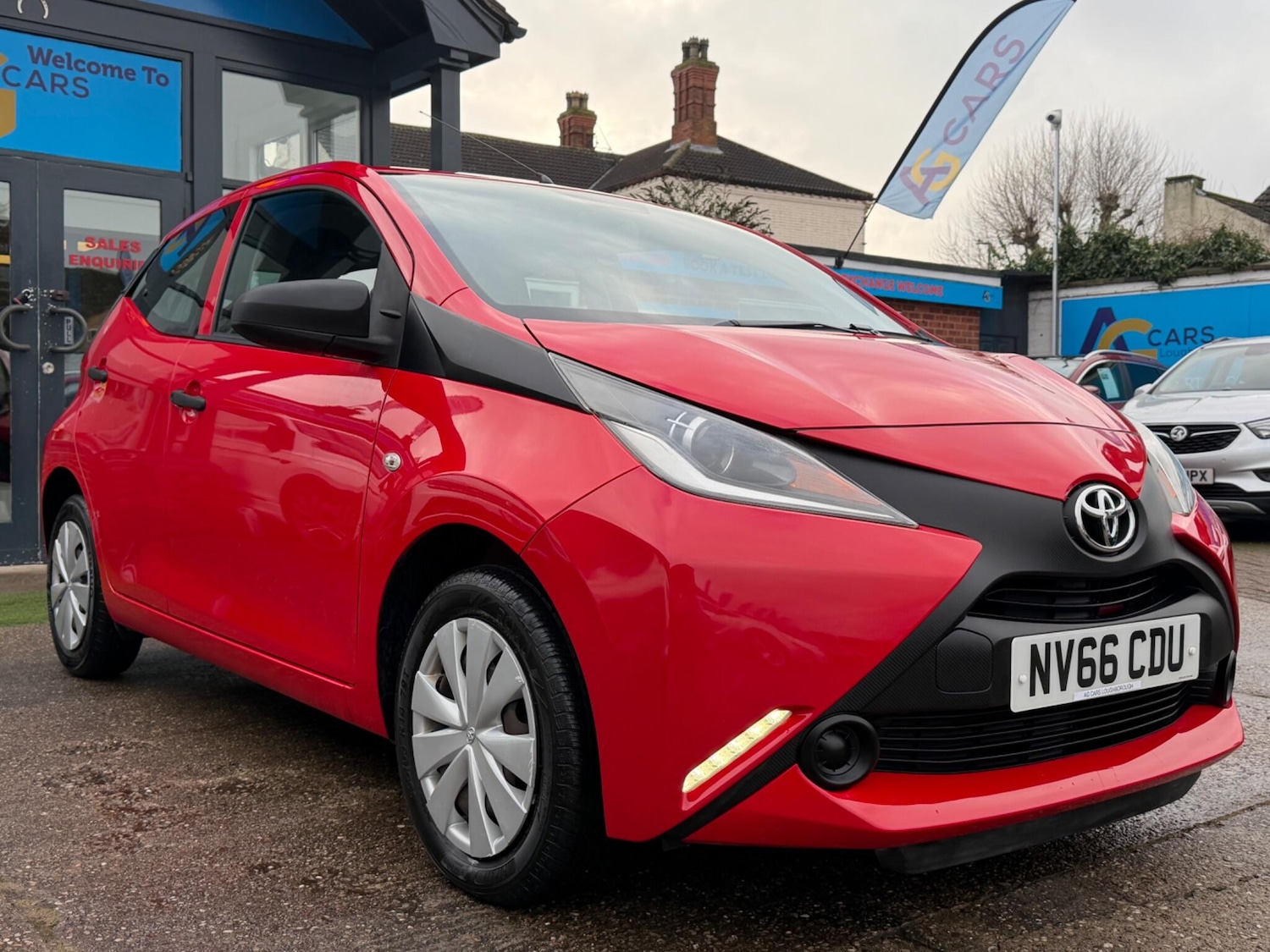 Used Toyota AYGO 2017 for sale - 77396597: Photo 47