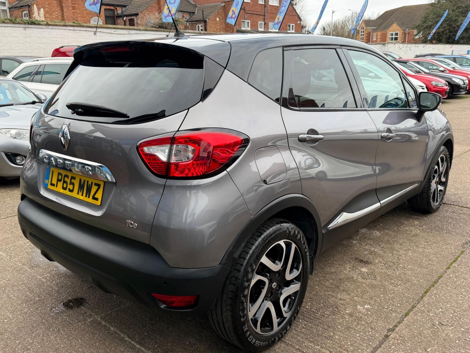 Used Renault Captur 2016 for sale - 77752907: Photo 12