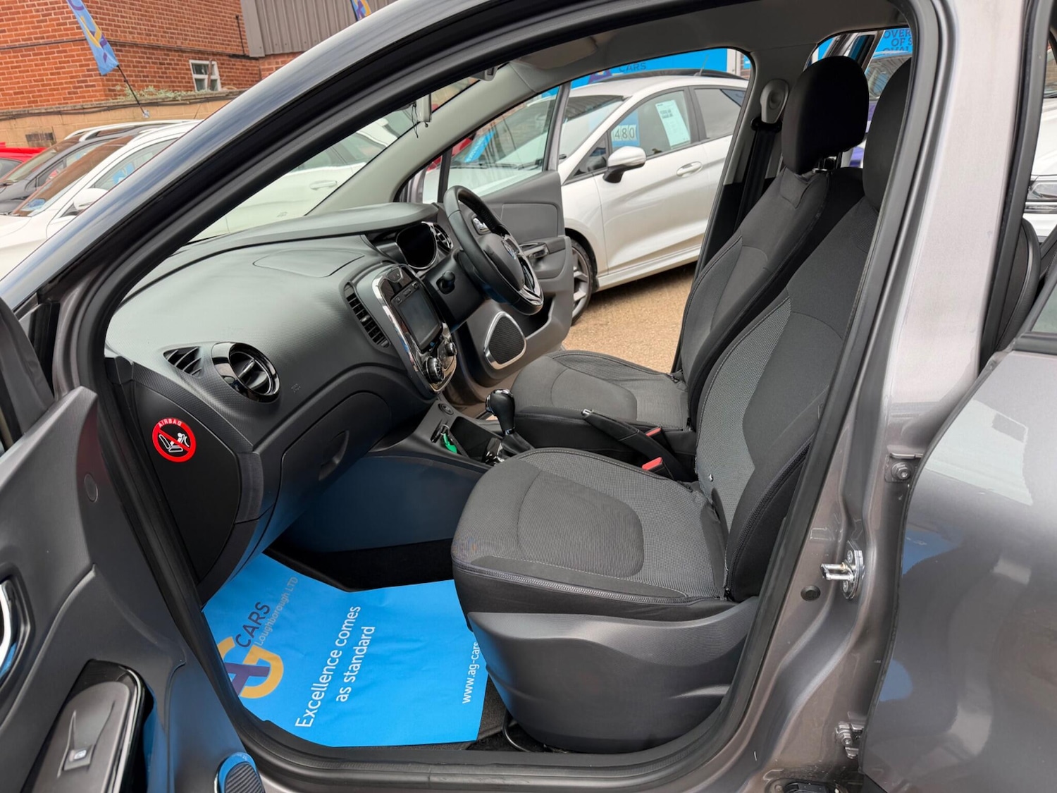 Used Renault Captur 2016 for sale - 77752907: Photo 27