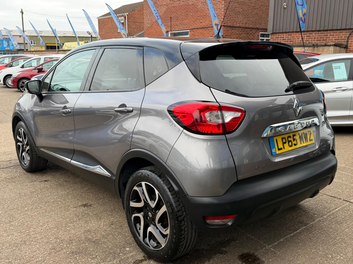 Used Renault Captur 2016 for sale - 77752907: Photo 51