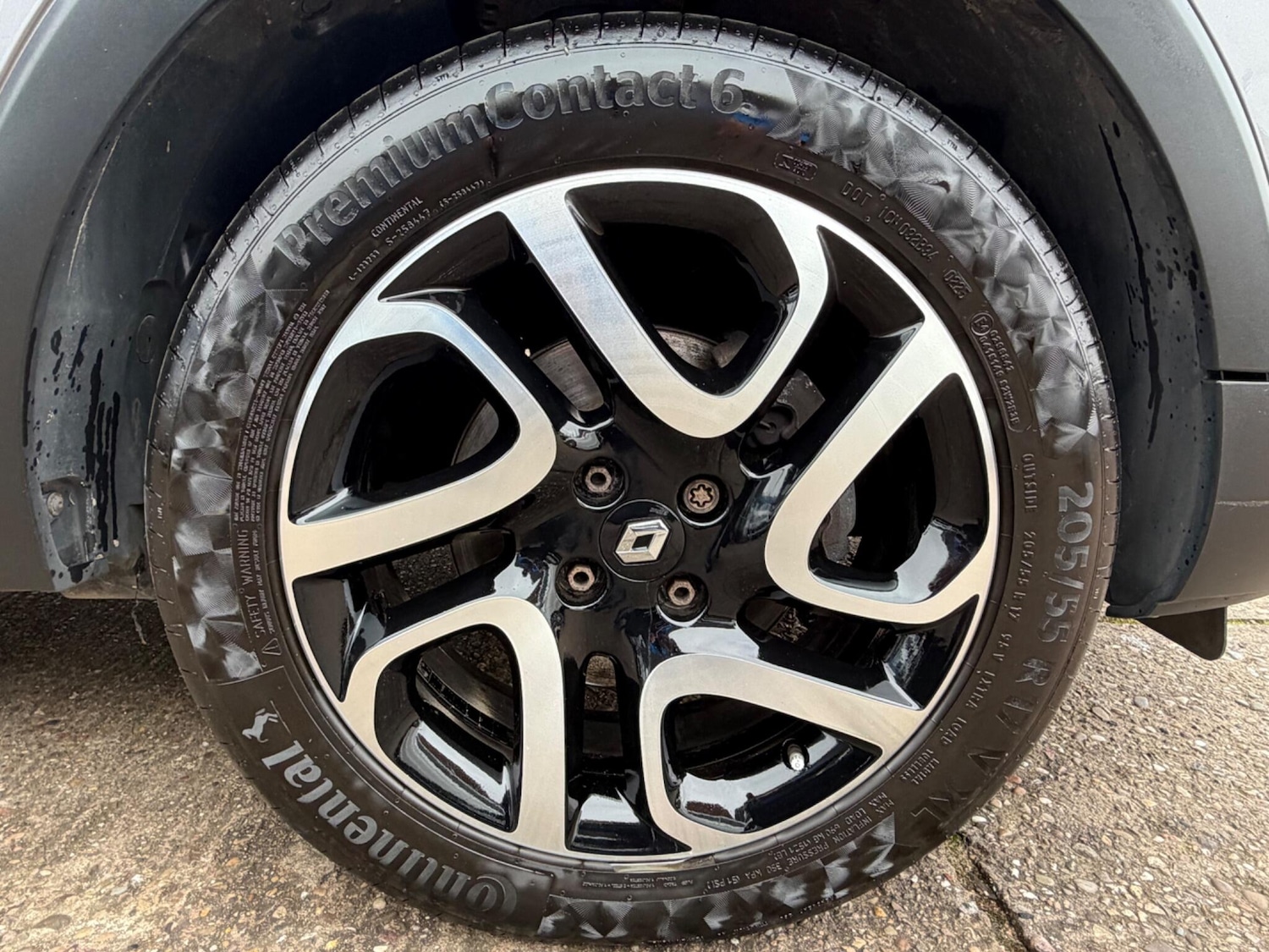 Used Renault Captur 2016 for sale - 77752907: Photo 59