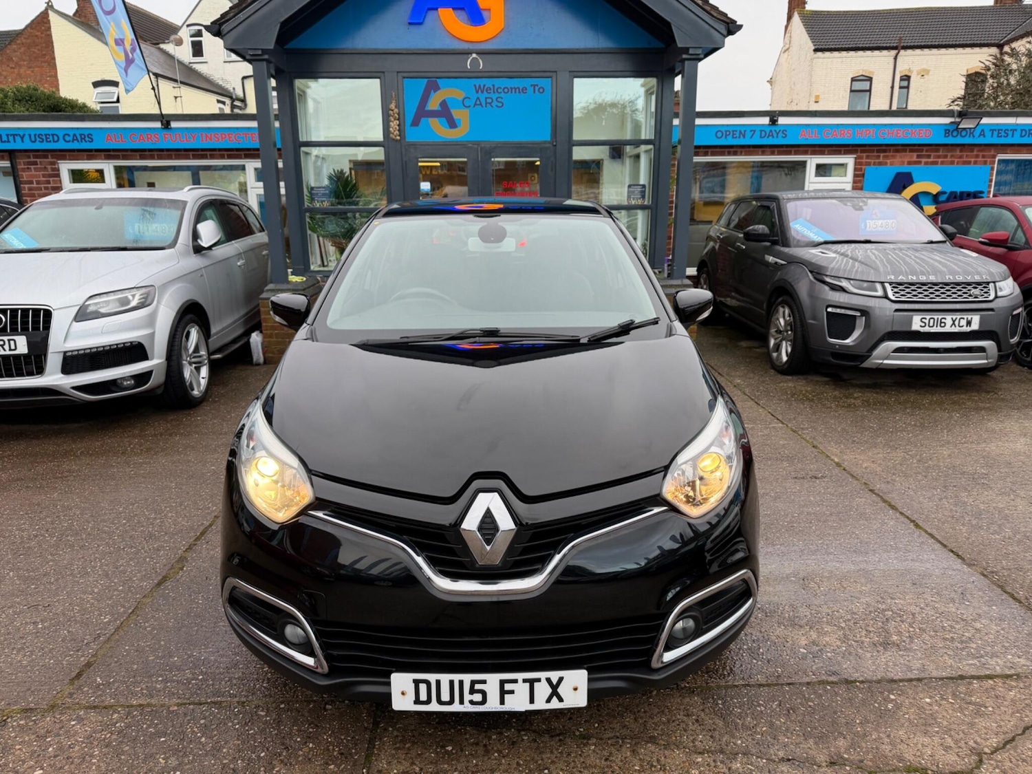 Used Renault Captur 2015 for sale - 77215191: Photo 43