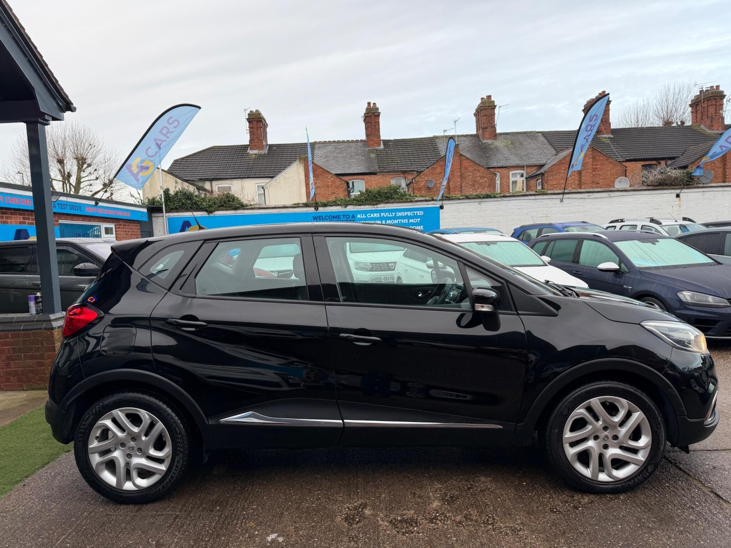 Used Renault Captur 2015 for sale - 77215191: Photo 7