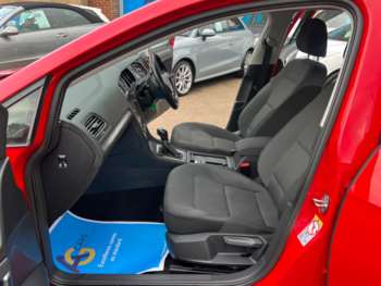 Used Volkswagen Golf 2019 for sale - 74573512: Photo